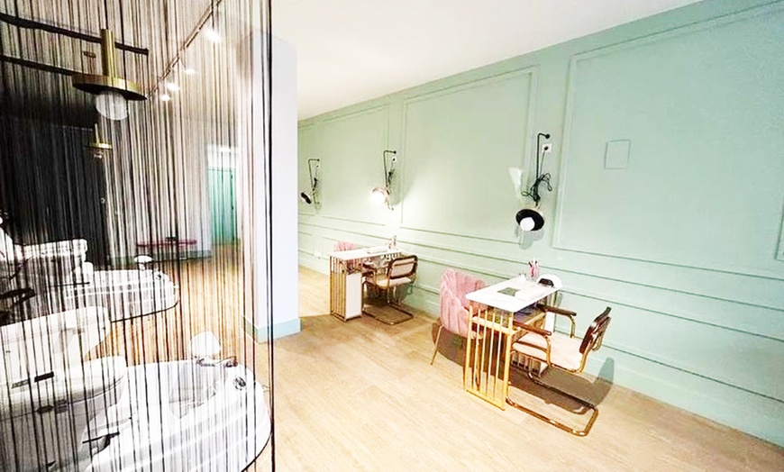 Image 3: Radiofrecuencia facial y corporal, 2, 4 o 6 sesiones con mascarilla