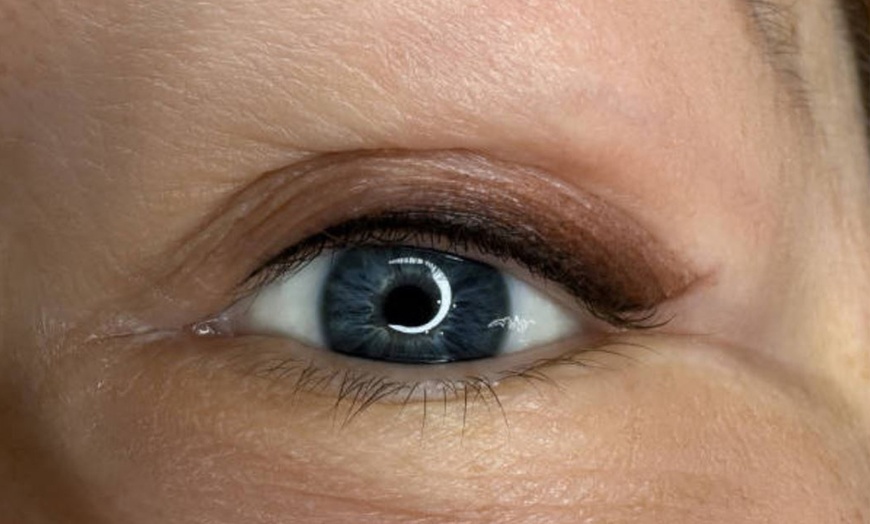 Image 11: Micropigmentación de ojos o labios, o microshading en cejas