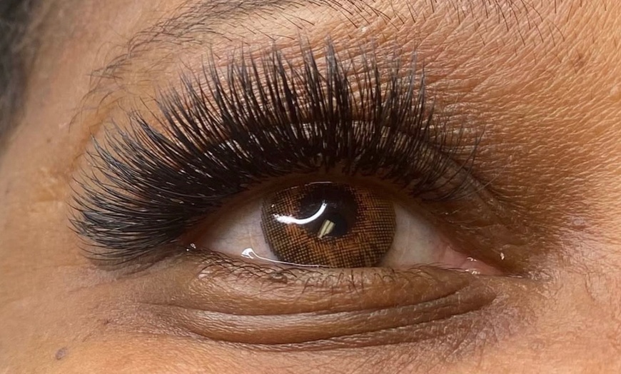 Image 3: Full Set Eyelash Extensions w/ Optional 2-Week Fills Or 3D/6D Volumes 