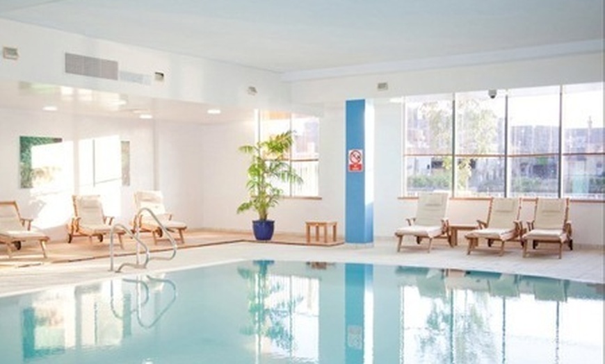 4* Athlone Stay With Mulled Wine - Radisson Blu Hotel Athlone IE | Groupon