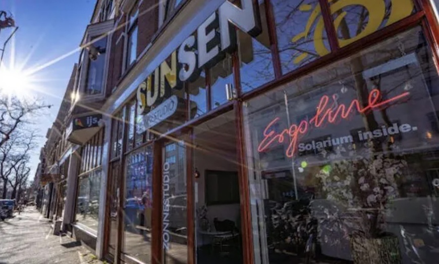 Image 2: Altijd zomer in Rotterdam! Regular of Premium Session zonnebank