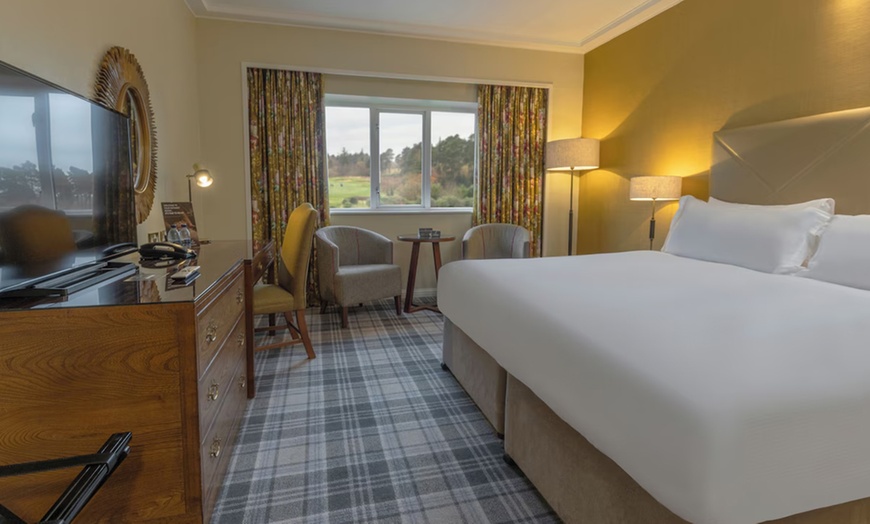 Image 27: Northumberland: 1 Night Stay w/Breakfast, Dining Credit, and Late C/O