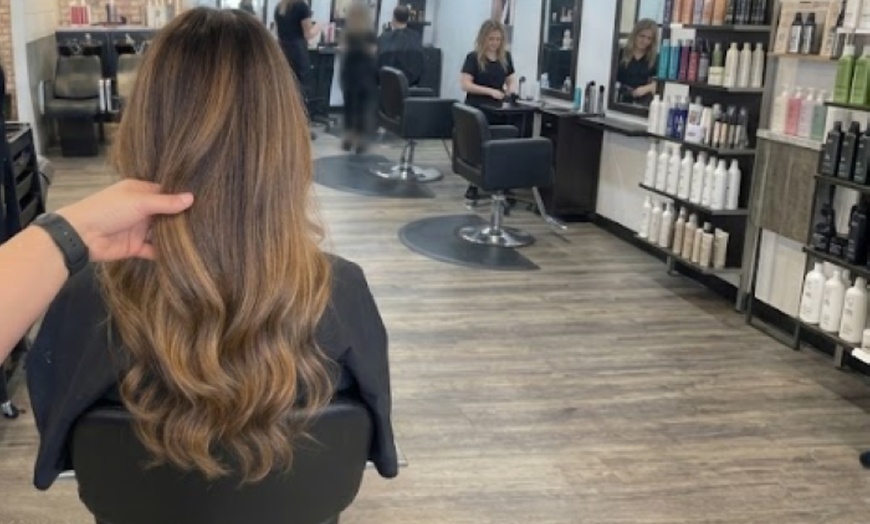 Image 7: Step into Hair By Danielle Darling for a Blonde Refresh