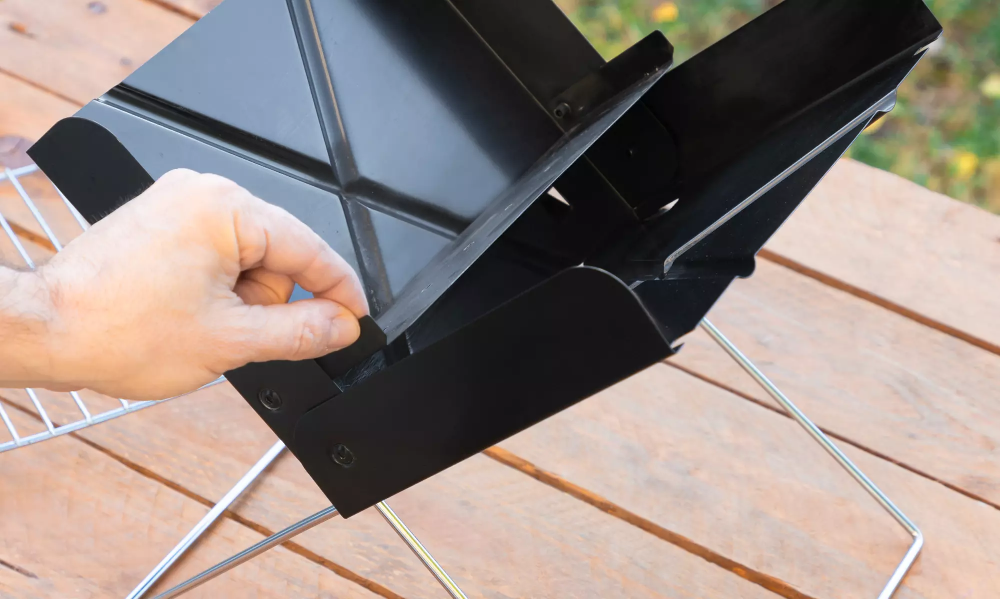 Barbecue de table pliable au charbon de bois InnovaGoods