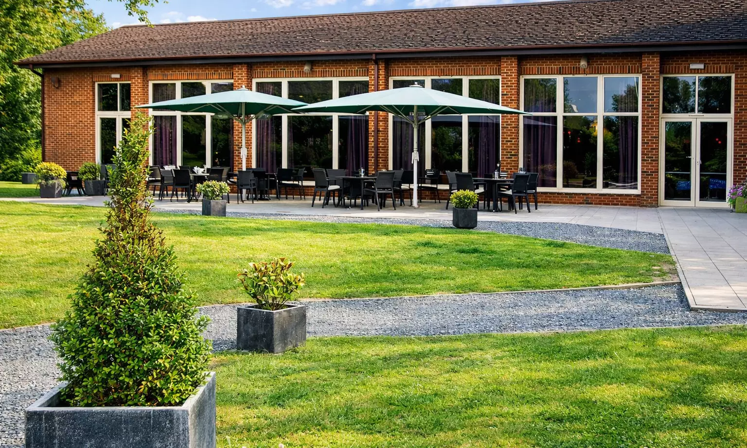 Kent: 4* Stay for 2 with Breakfast, Dinner & Discounted Spa Treatments