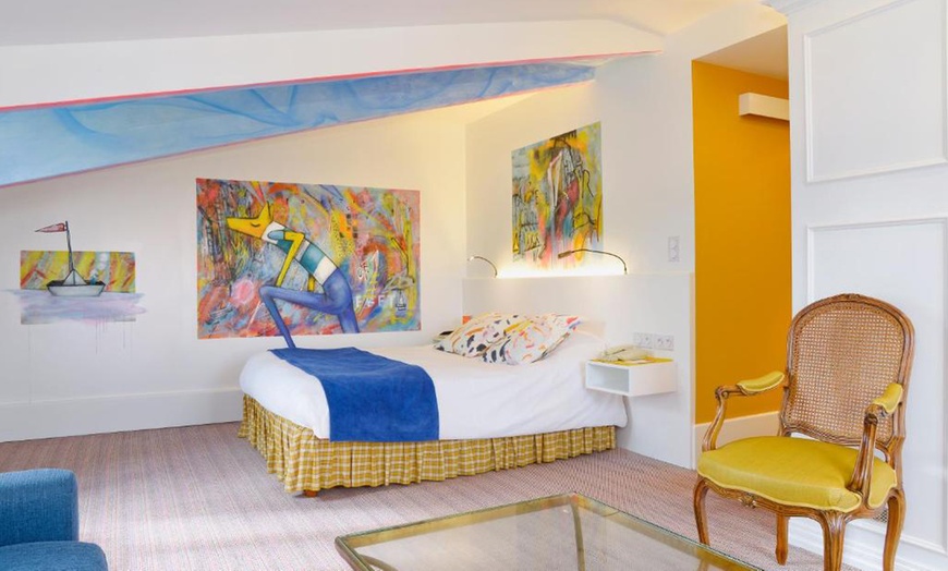 Image 4: Cognac : chambre supérieure, deluxe ou suite avec pdj et spa en option