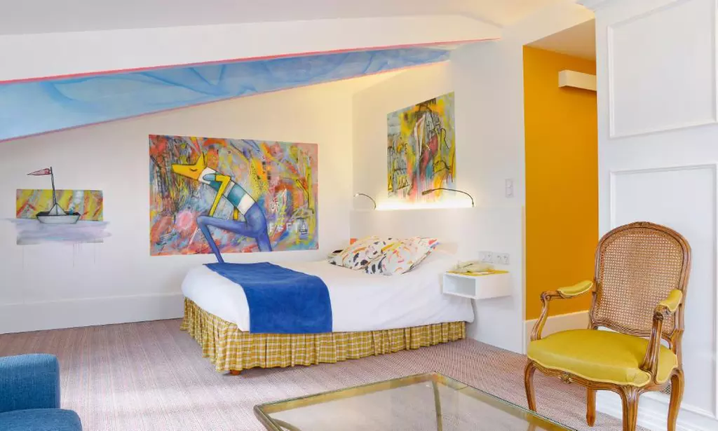 Cognac : chambre supérieure, deluxe ou suite avec pdj et spa en option