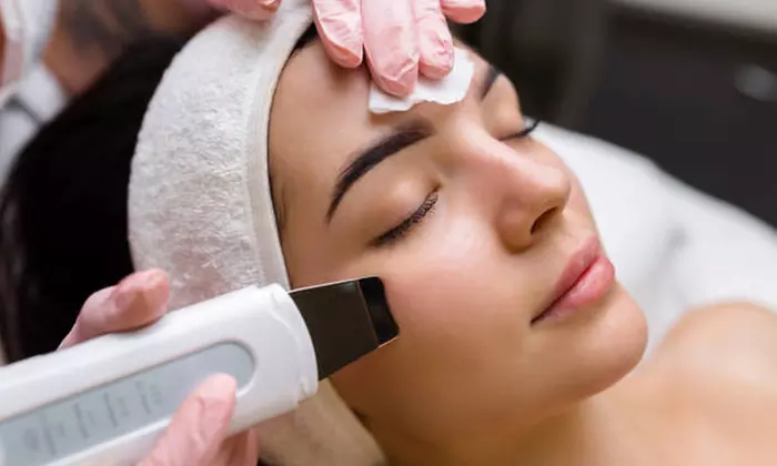 Kickstart Your Career with Ultimate Facial Training Course by Compete High ( Up to 58% Off ) - Primary Image