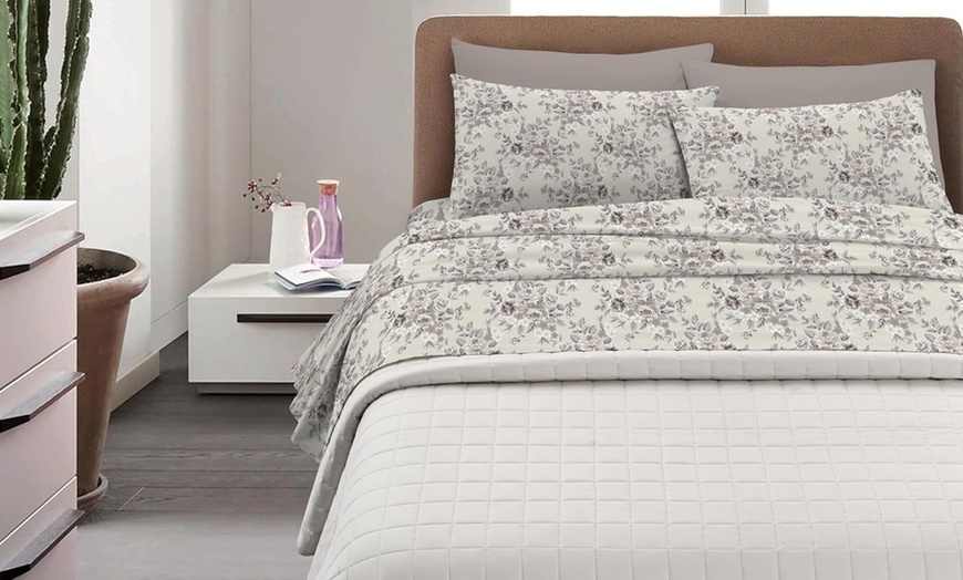 Image 7: Completo lenzuola in flanella di cotone