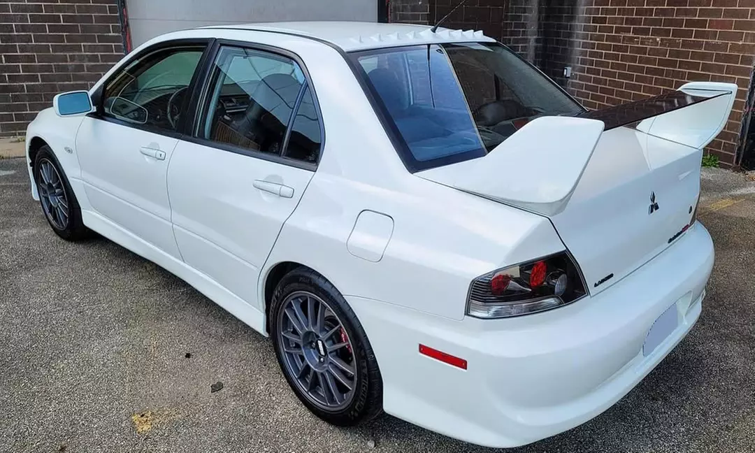 Rajdowe emocje: przejazdy jako kierowca lub pasażer wyścigowych aut