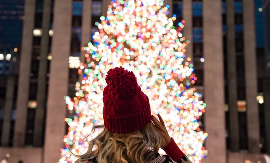 Image 3: NYC Christmas Holiday Tour – Iconic Sights & Myzel’s chocolates