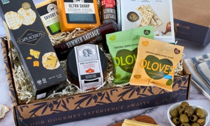 Image 9: Top-Selling Gourmet Meat, Cheese, Fruit & Snack Gift Baskets 