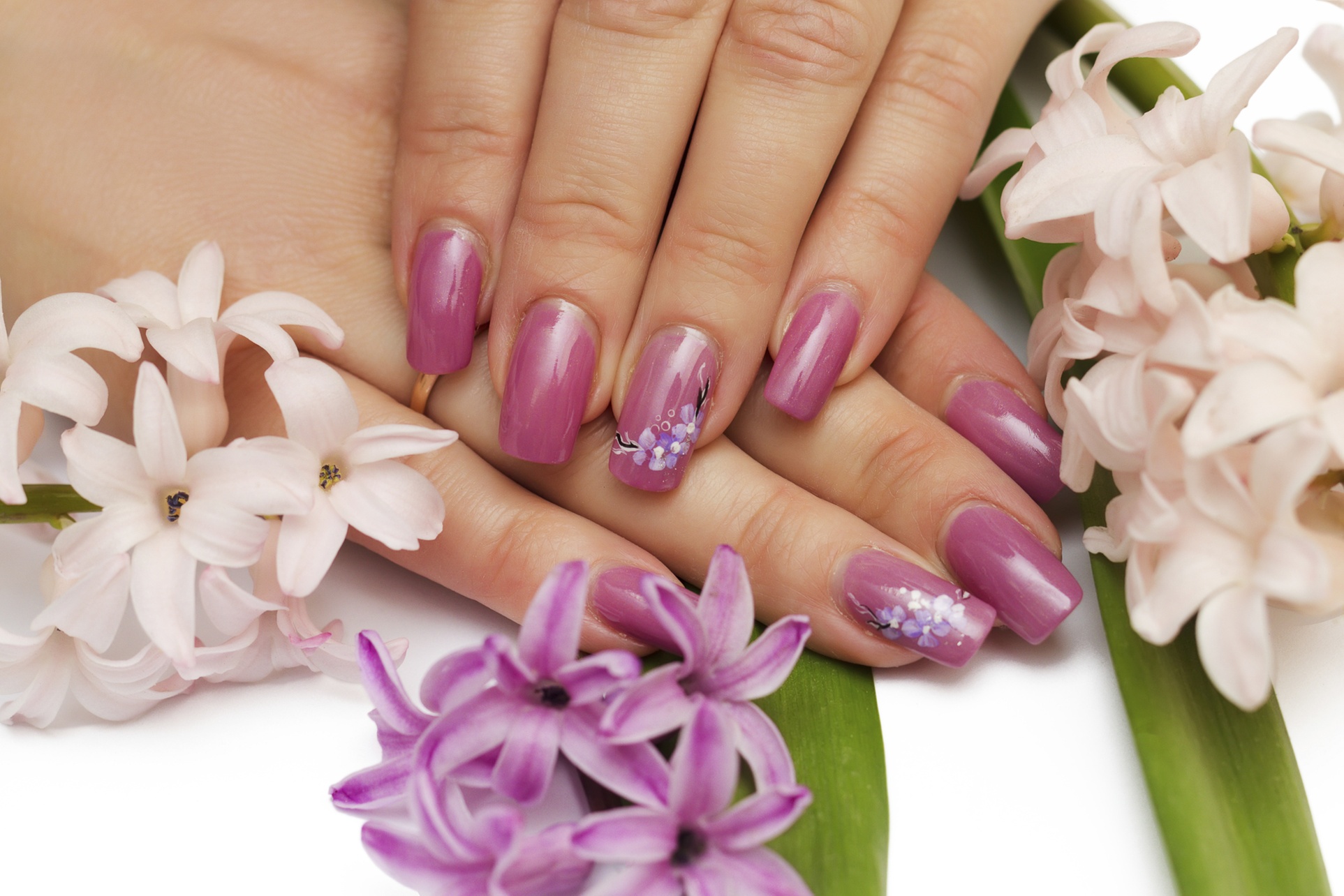 Up to 30% Off on Nail Salon - Mani-Pedi at Mantra Beauty