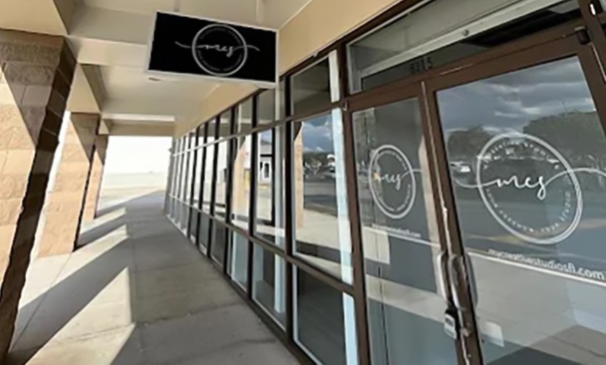 Image 2: 50-Minute Luxury Head Spa or 45 or 60 Minute Head Spa with Facial