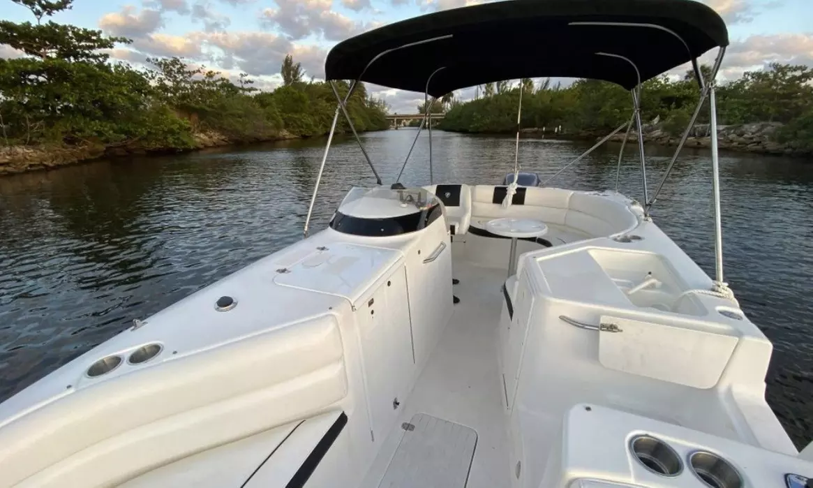 Set Sail in Style: From Luxury Deck Boats to a Dior Yacht Experience 
