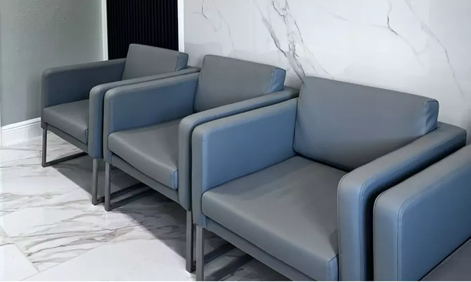 Full Set of Eyelash Extensions with Optional 2-Week Refill