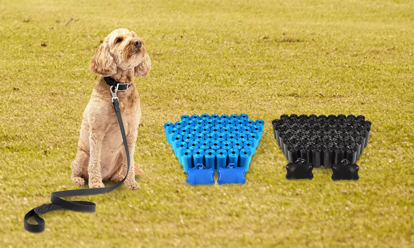 1,000 Waste Bags and 2 Dispensers For Pets