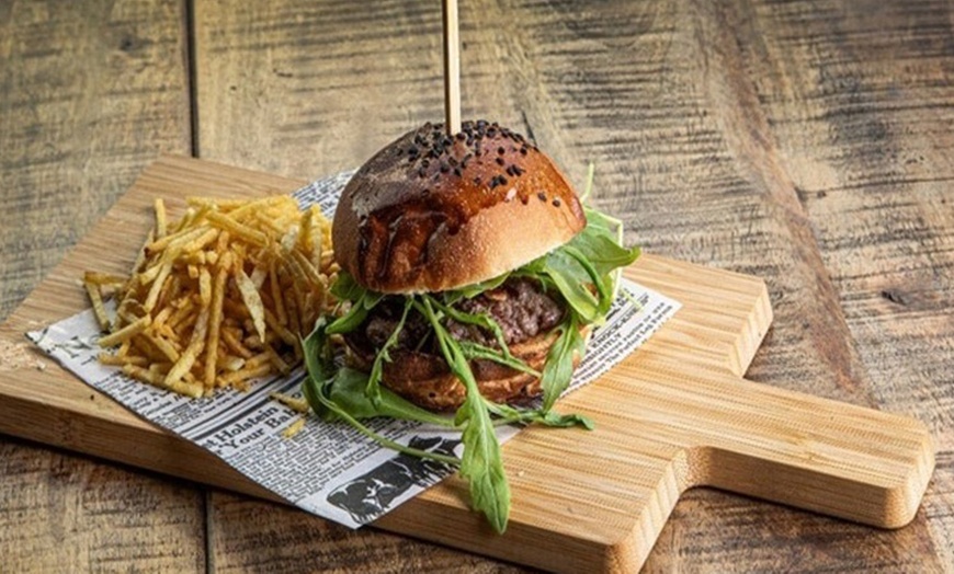 Image 9: Menú Esencial, Deluxe o Deluxe Prémium a elegir para 2 o 4 personas