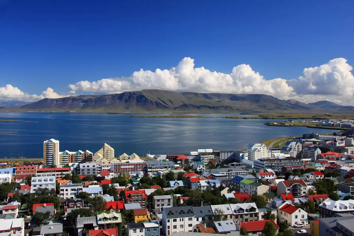 ✈ 5-Day Iceland Vacay + Blue Lagoon w/ Air from Great Value Vacations