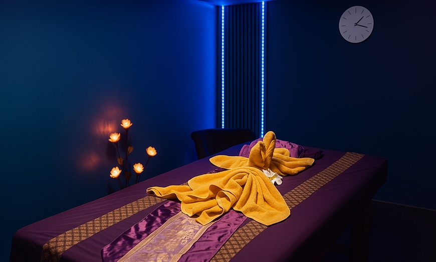 Image 9: Moments de détente en solo ou en duo avec un massage bien-être