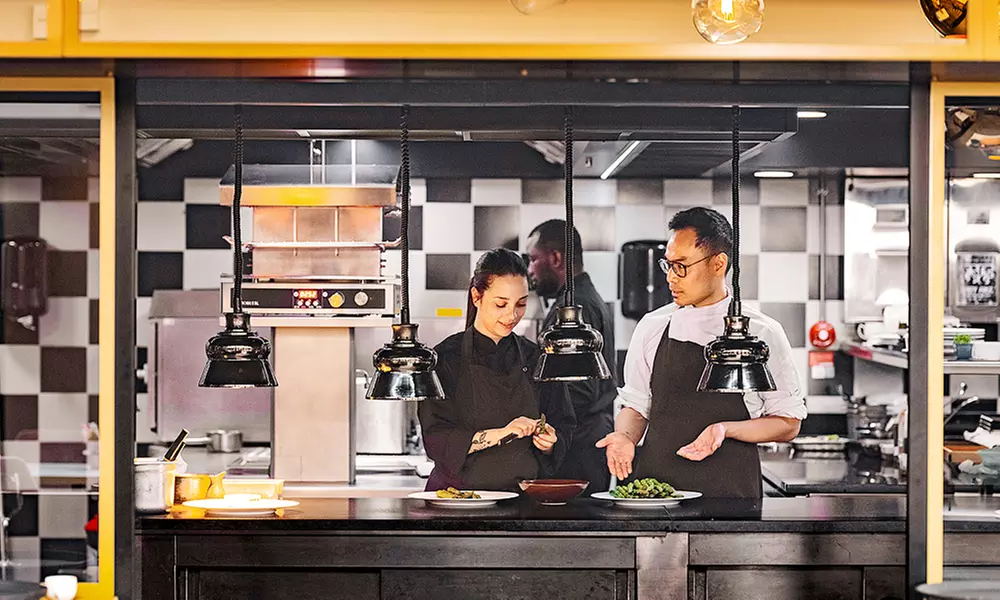 Un voyage gastronomique entre France et Asie à La Verrière Paris