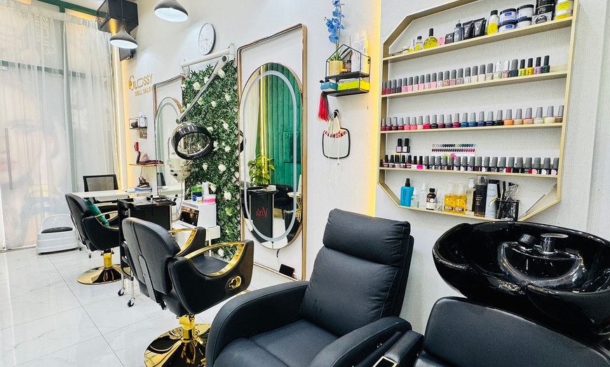 Image 2: Expert Hair Wash, Hair Cut + Opt Blow-Dry, Hot Oil or Facial