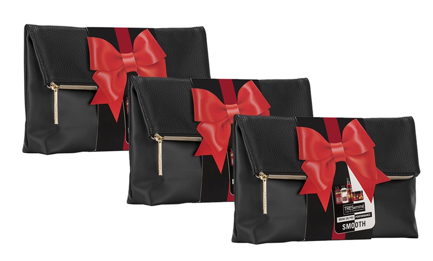 Image 7: TRESemme Bring on Pro Gift Set