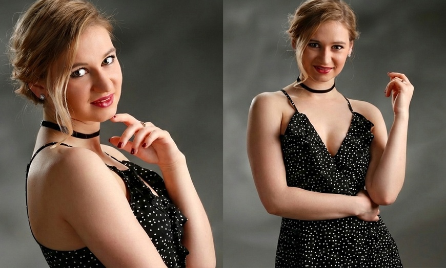 Image 5: Studyjna sesja fotograficzna: portretowa, ciążowa, biznesowa i inne