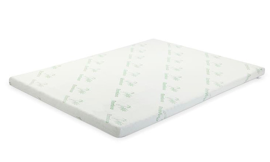 Image 6: Topper memory foam in fibra di bambù