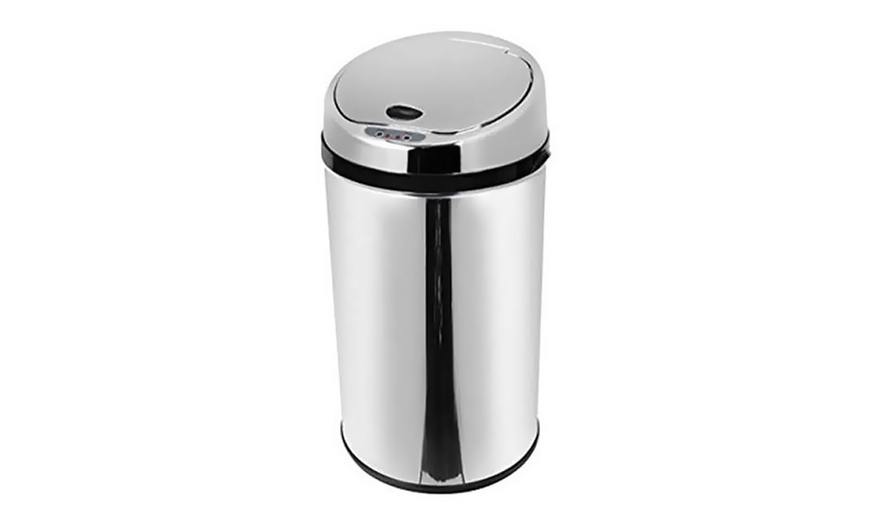 Image 8: Morphy Richards 30L Sensor Bin