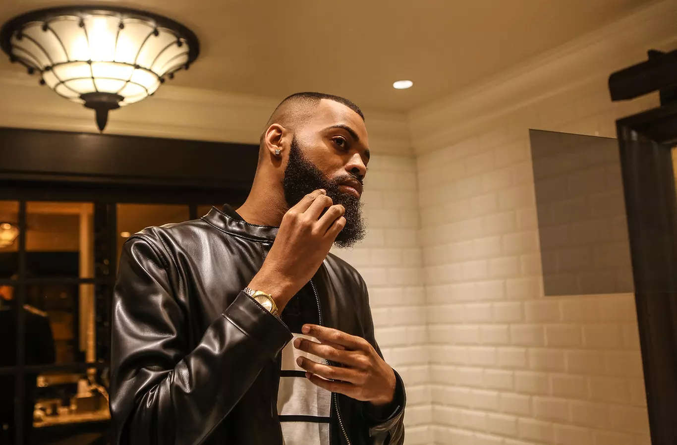 TCM Lifestyle offers a variety of men's grooming products with up to 50% off $50 worth of skin, beard & hair care - Primary Image