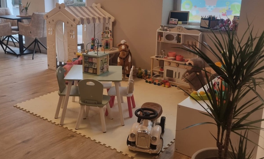 Image 3: 45 Min. Salzgrotte inkl. Solevernebelung für 1-2 Erwachsene & Kinder