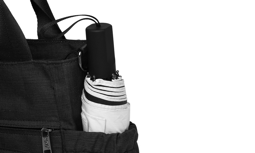 Image 8: Lightweight Shoulder Bag with Multiple Pockets
