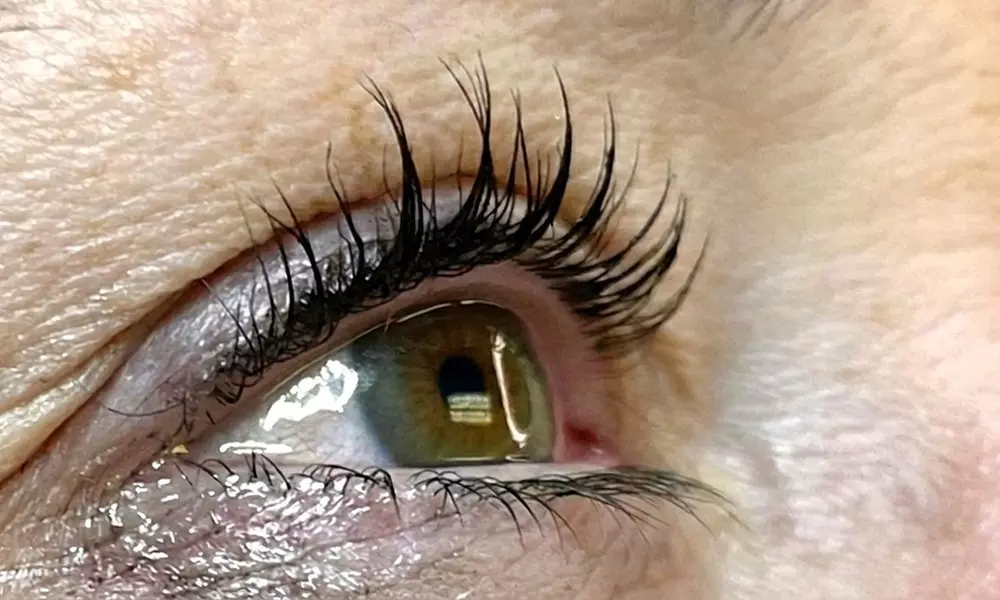 Lash Lift: Effortless, Low-Maintenance Curl for Natural Lashes