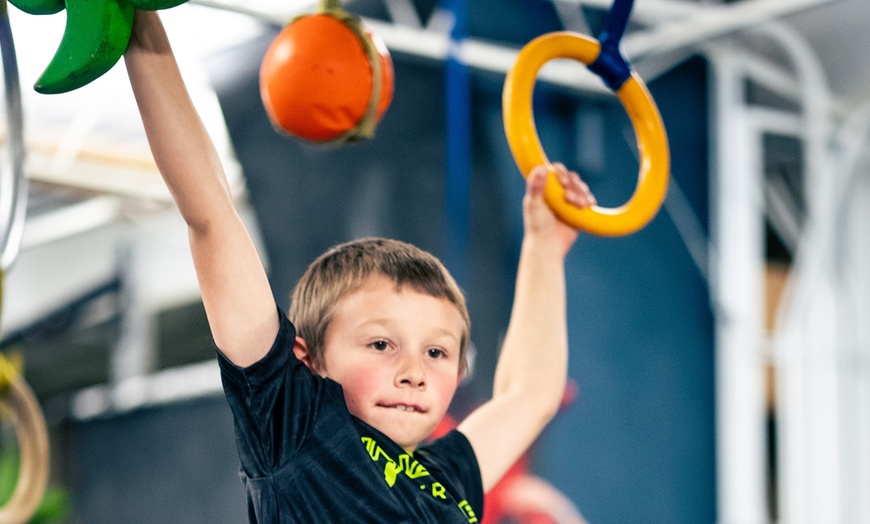 Image 2: Unlimited Ninja Indoor Gym with 1 or 3 Month Options or Family Pass