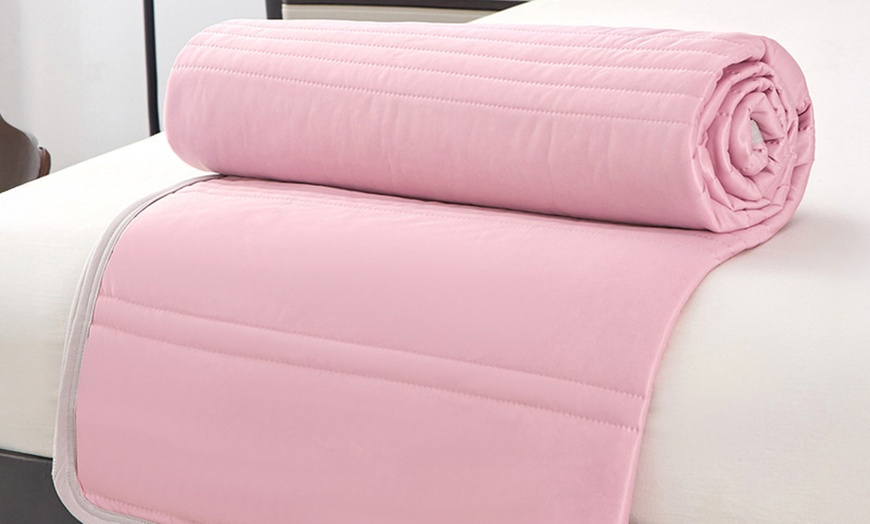 Image 2: FREE SHIPPING: Cooling Air Conditioner Blanket