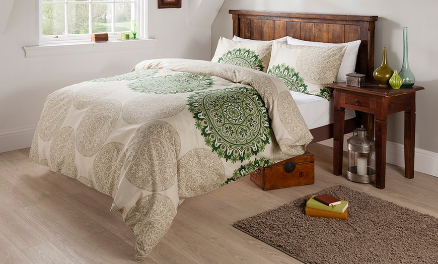 Image 3: Persia Duvet Sets