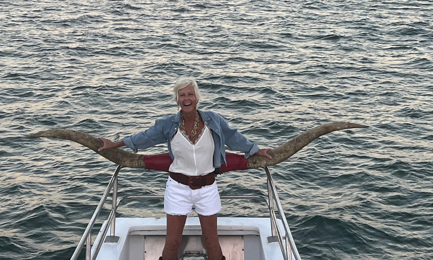 Image 7: Boats & Hoe-Down Country Cruise Aboard Luxury Yacht