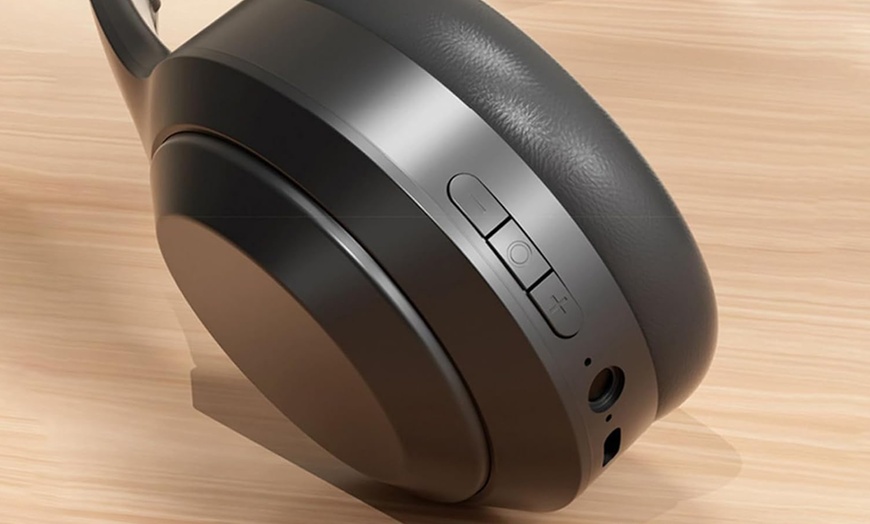 Image 7: Foldable Stereo Wireless Bluetooth Headset