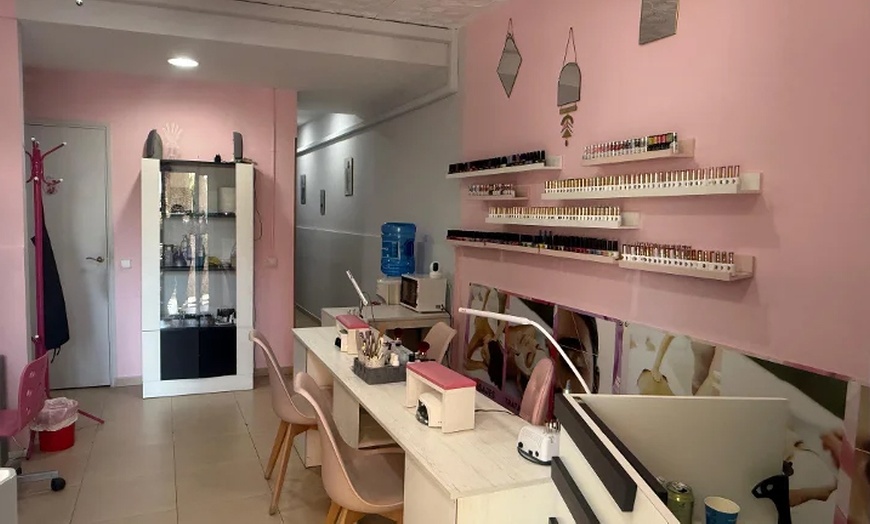 Image 3: Limpieza facial y opción a radiofrecuencia, mascarilla y masaje facial