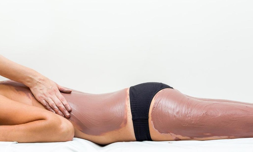 Image 13: Escapada Relajante al Balneario de Fitero con Masaje y Spa para Dos 