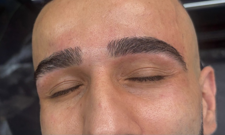 Image 2: Experience Full Face Threading Including Eyebrow, and Lips