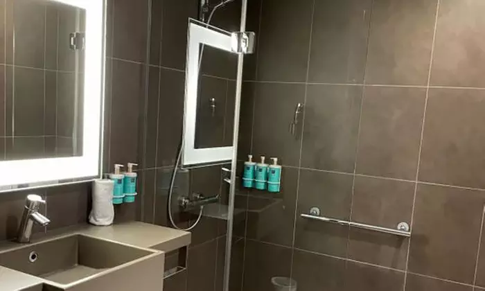 Proche Fontainebleau en 4* : chambre double avec pdj et spa