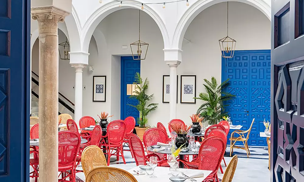 Cocina sevillana auténtica para 2 personas en La Despensa de Molviedro