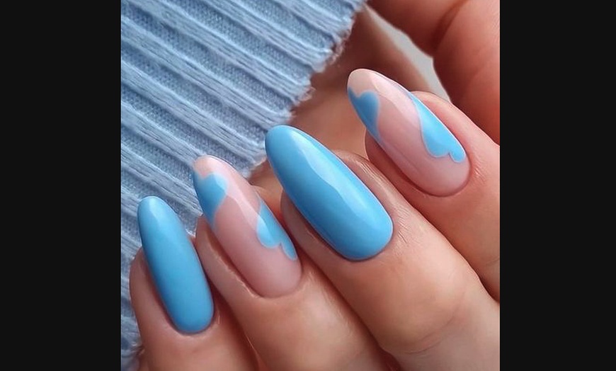 Image 7: Get Shellac Manicure, Luxury Pedicure, Dipping Nail Set, & More