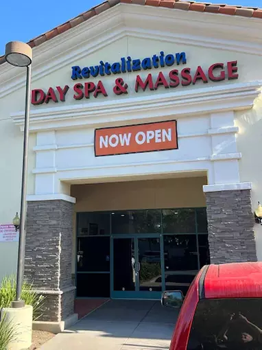 60-Min Combo Massage or 60 or 90-Min Swedish Body Massage Package