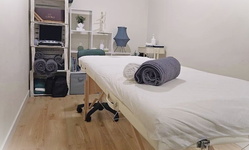 Image 3: Masaje para embarazadas 45 minutos o con presoterapia 60 minutos