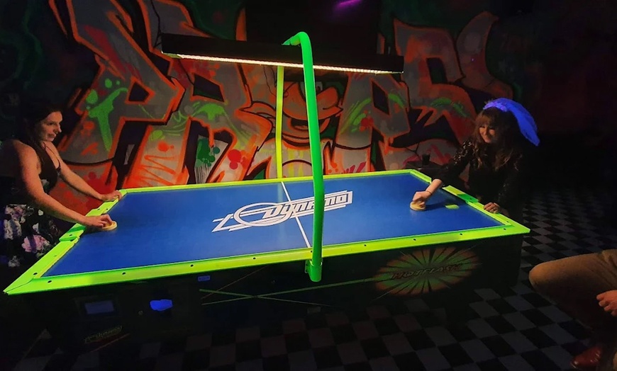 Image 5: Platinum Party Package - Games & Bottomless Drinks for Up to 20 People