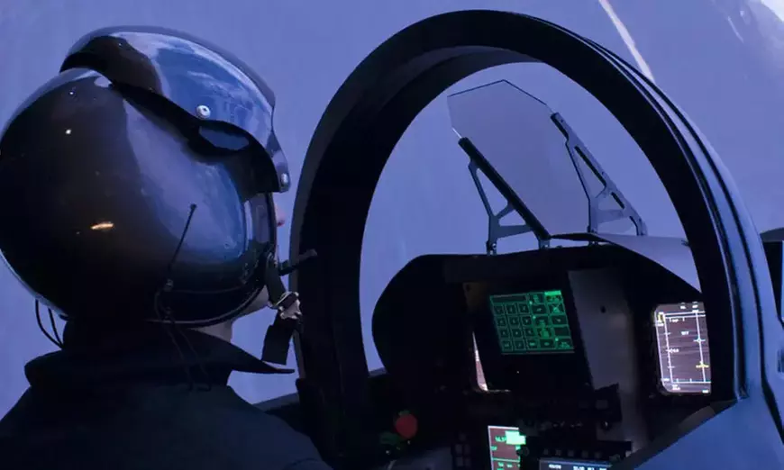 Offrez des sensations fortes en simulateur de Formule 1, moto ou avion chez I-WAY Lyon (jusqu'à 65% de remise) - Second Medium