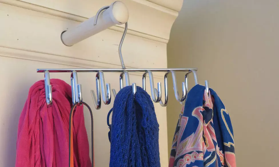 Evelots 14-Hook Space-Saving Closet Hanger - Primary Image